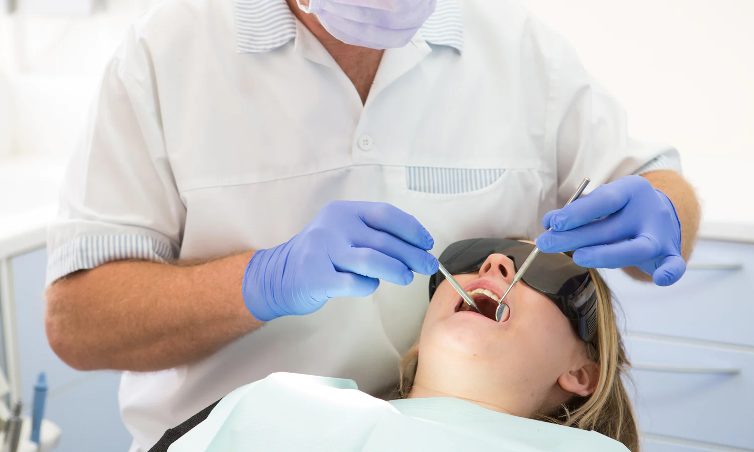 What Is an Infection at the Site of an Extracted Tooth?